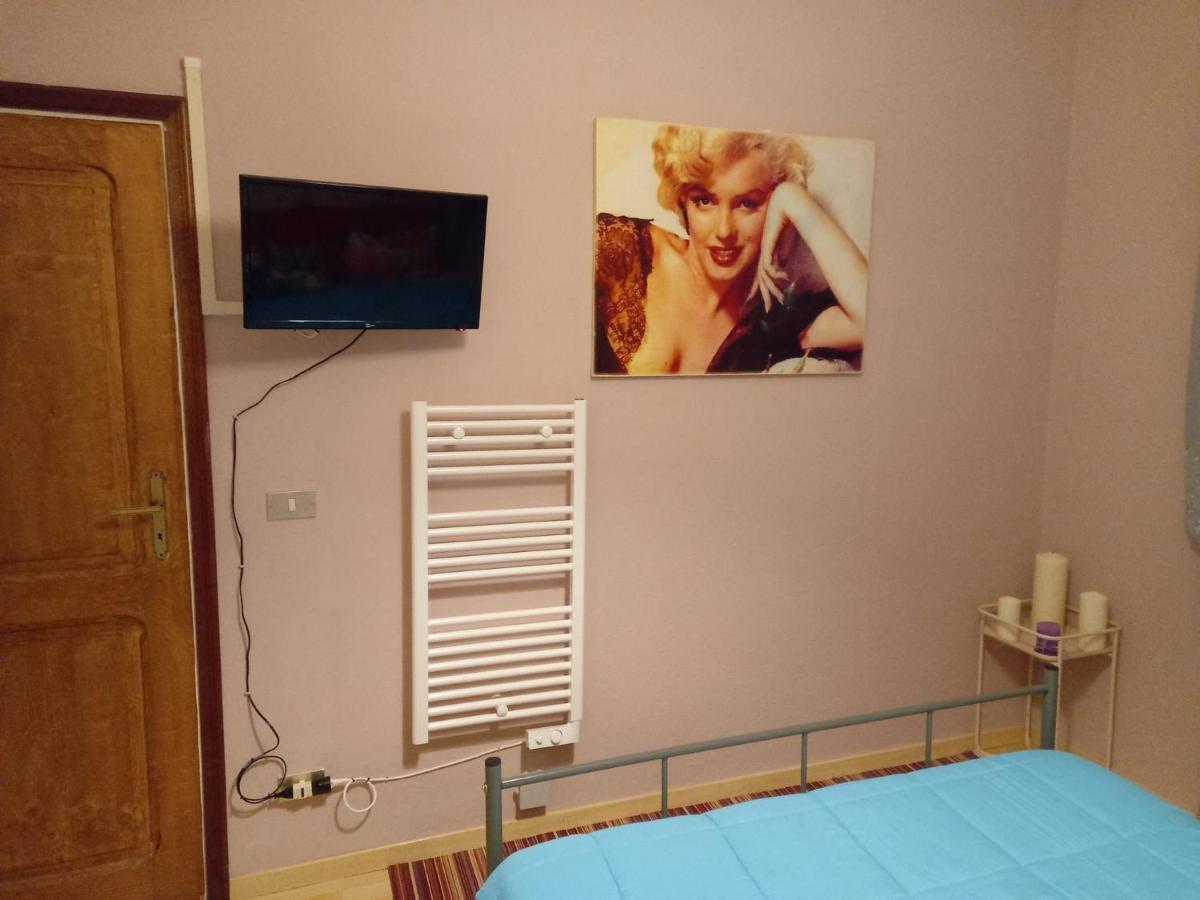 Residence La Bolognina リッツァーノ・イン・ベルヴェデーレ エクステリア 写真